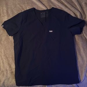 FIGS navy Catarina scrub top Larg